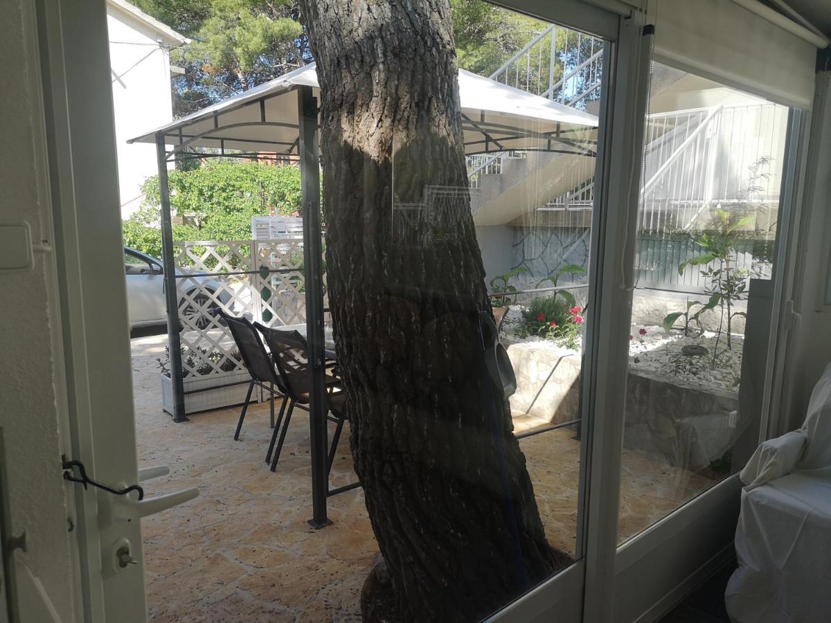 Holiday home Mala Kuca Ispod Borova Primosten